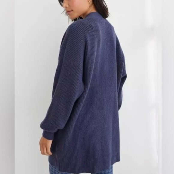 NEW Aerie CozyUp Oversized Cardigan XS - Picture 4 of 11